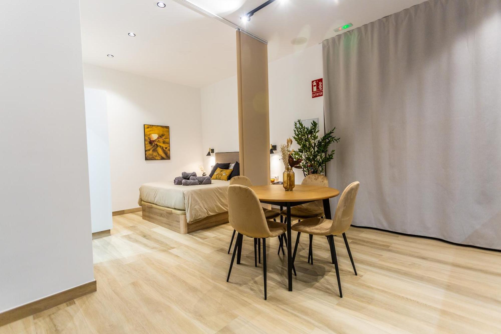 Suite Deluxe Valencia - Aiora Apartments Ngoại thất bức ảnh